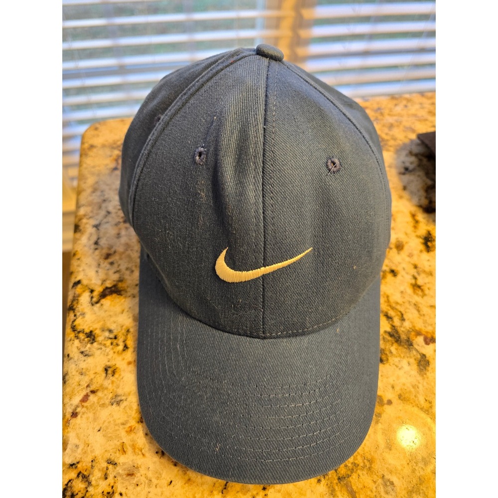 Nike Golf Hat Tour Accuracy Cap Blue Embroidered Swoosh Men Adjustable